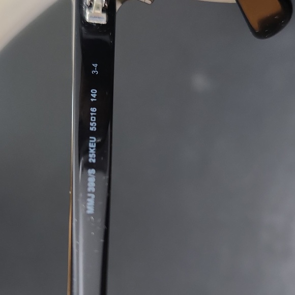 Marc  Jacob  sunglasses - Picture 7 of 8